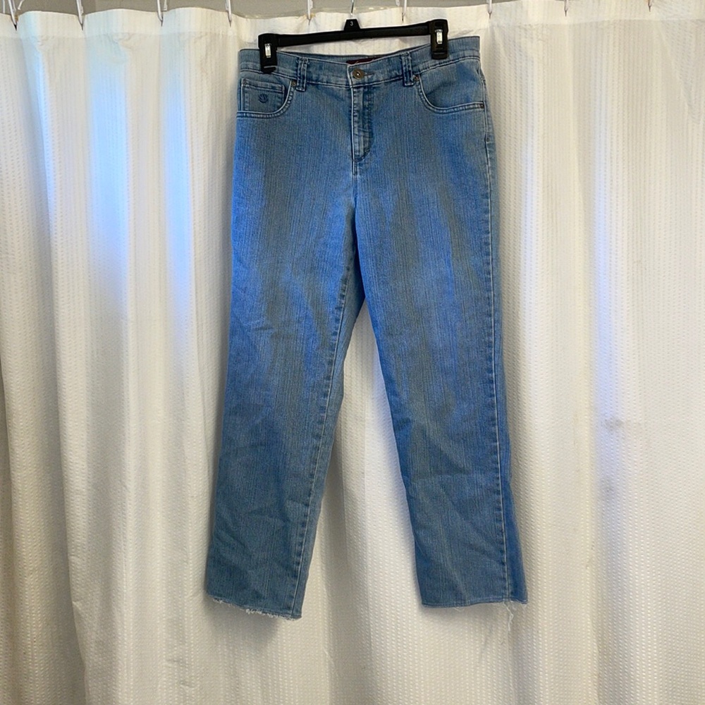 Comfort Straight Leg Jeans Size: 8p
